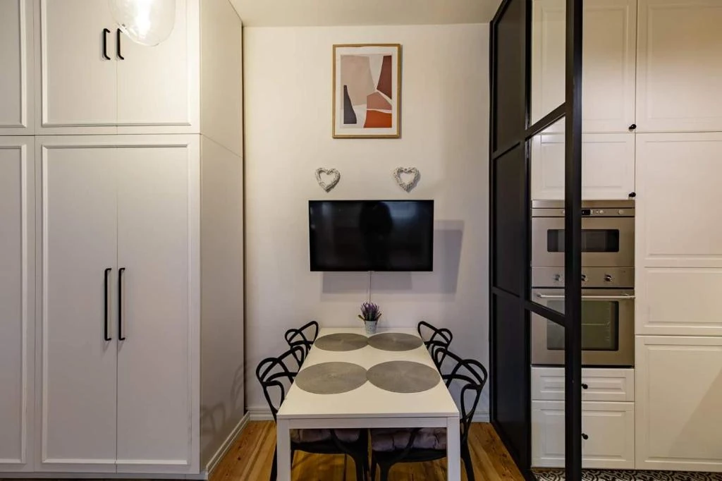 Apartament z balkonem - Toruń